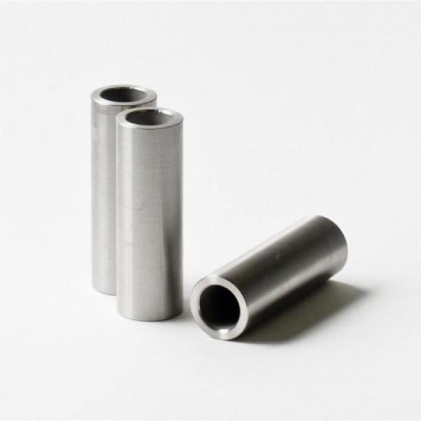 bottom spacer